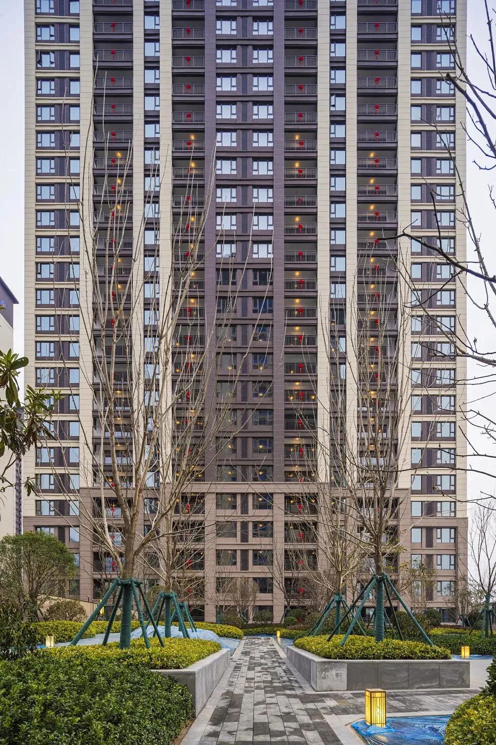 建业定鼎府